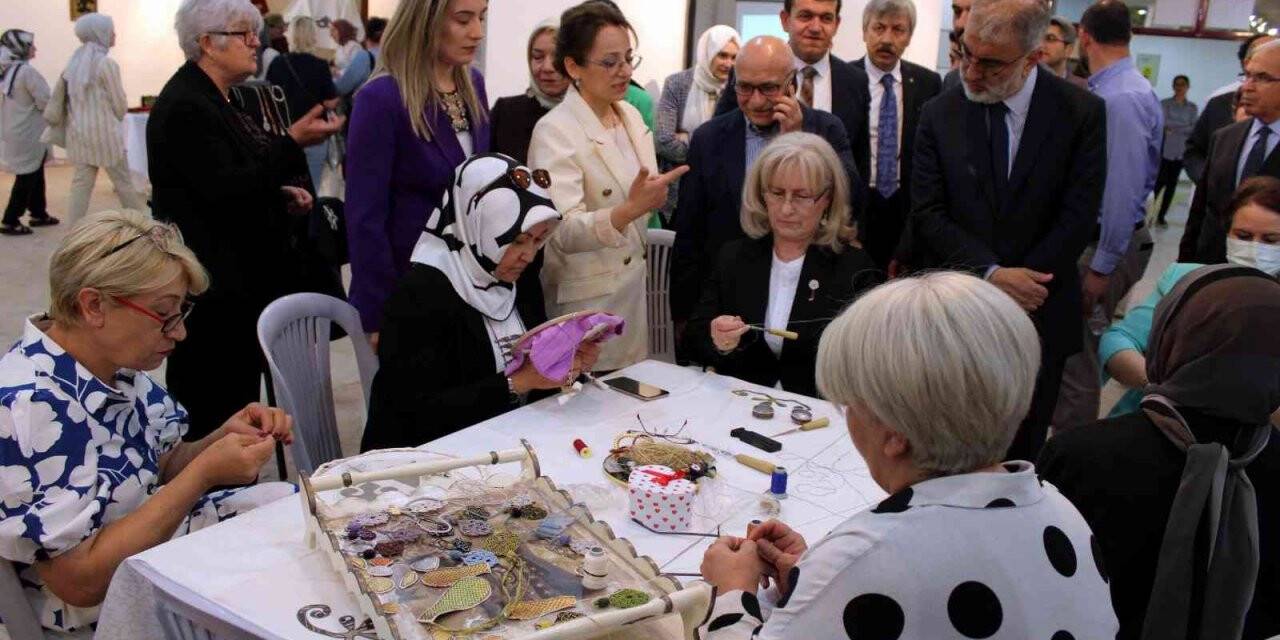 Geleneksel Çerkes El Sanatları Sergisi açıldı