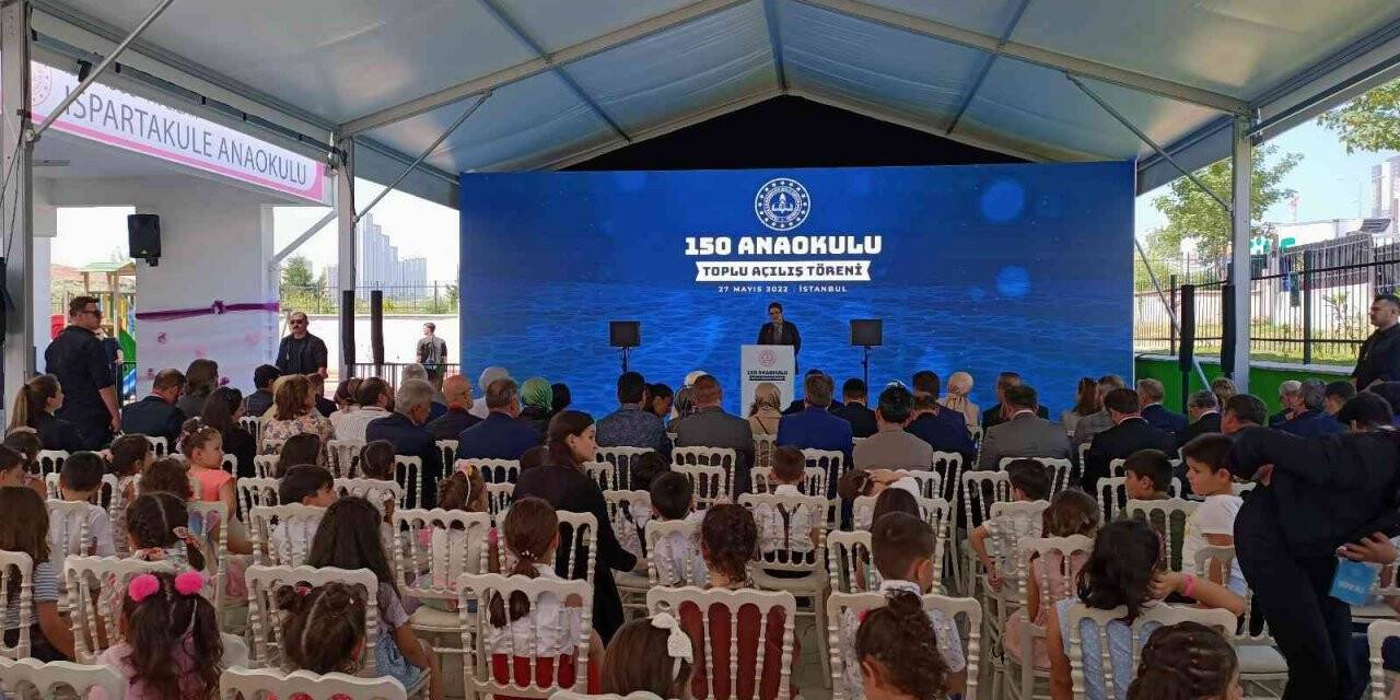 Emine Erdoğan, Avcılar’da 150 Anaokulu Açılışı Töreni’n katıldı