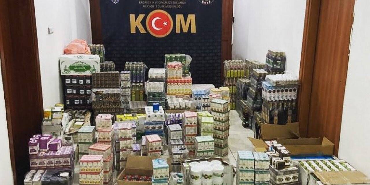 Tunceli’de binlerce kaçak cinsel içerikli ürün ele geçirildi