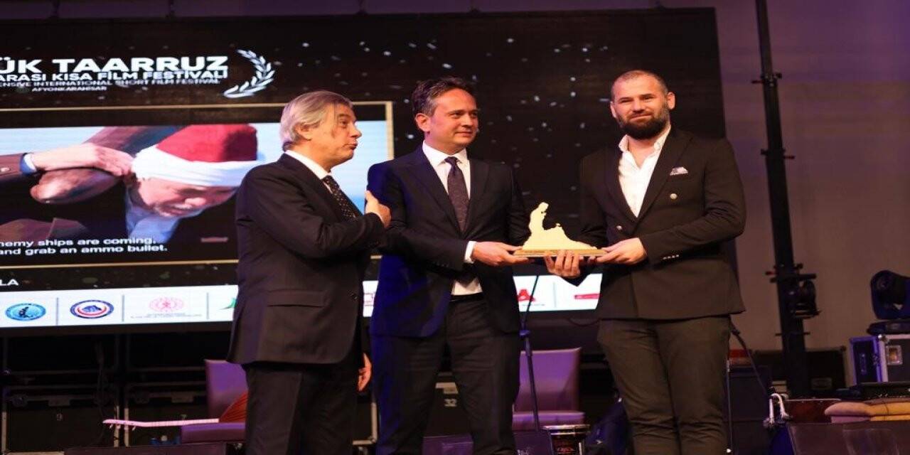 "Heyamola İnebolu-Çılgın İnebolulular” belgeseline ödül