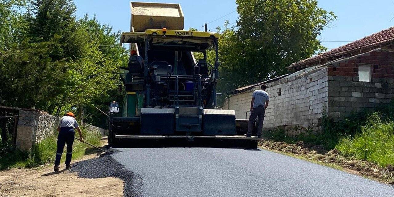 Asfalt yol yapım ve onarımı tüm hızıyla devam ediyor