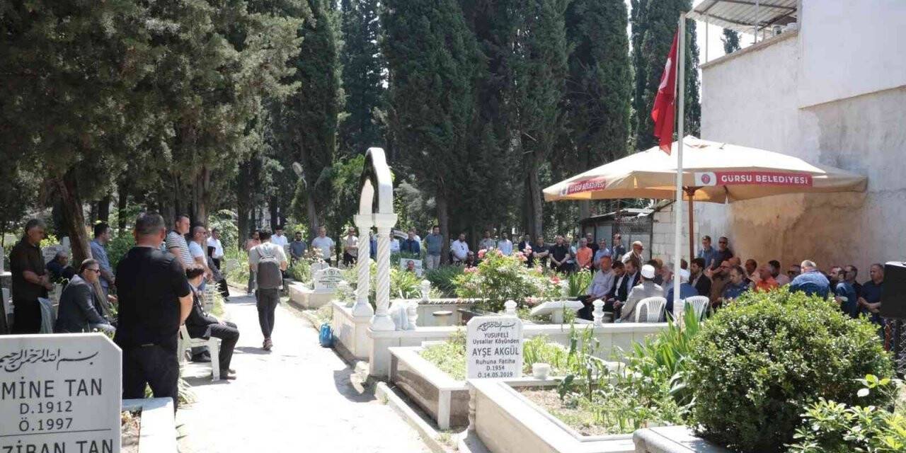 Şehit Başkan Cüneyt Yıldız anıldı