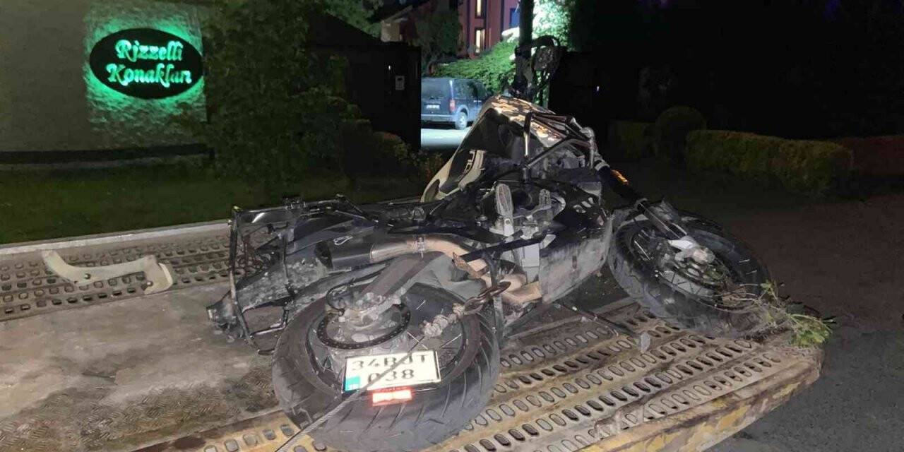 Kaldırımda yürürken motosiklet çarpmıştı: Ekiplerin genci yaşama döndürme mücadelesi kamerada