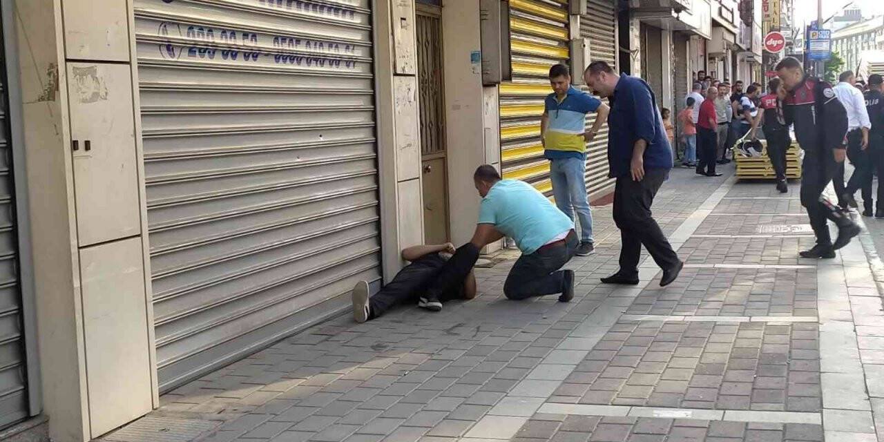 Silahlı şahıs tarafından rehin alınan kadını polis kurtardı