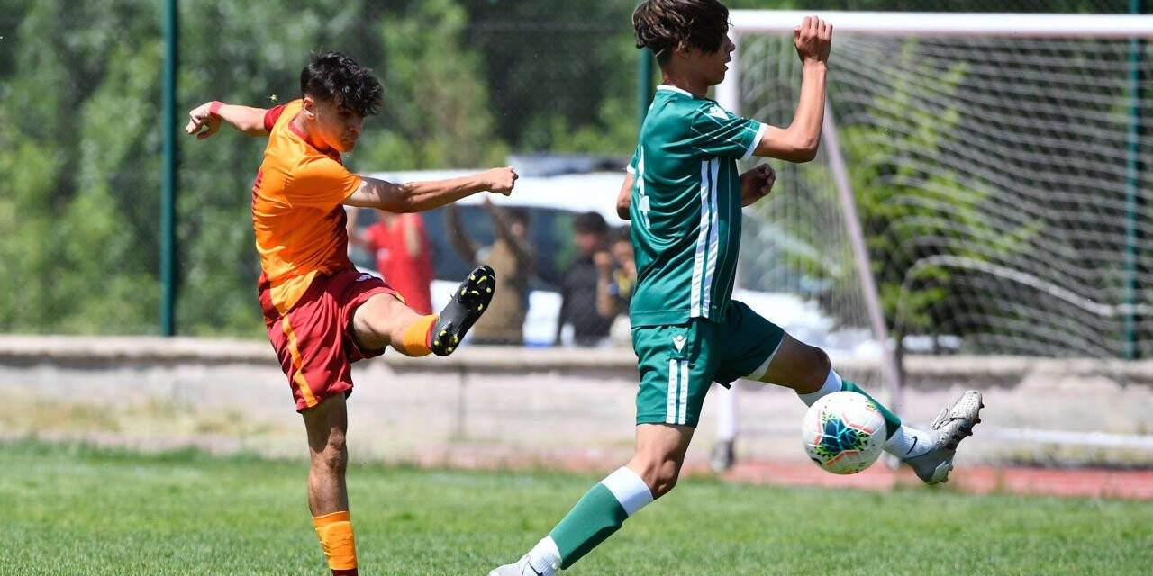 Konyaspor U16 veda etti