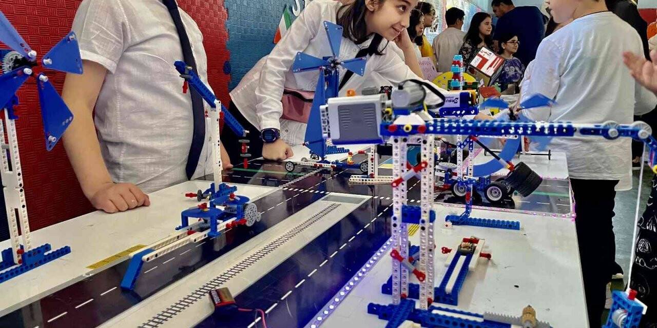 Ağrı’da projelerin sergilendiği Bahar Şenliği yoğun ilgi gördü