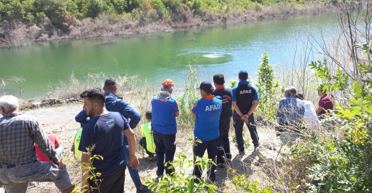 Barajda balık tutan kardeşlerden biri kurtarıldı, diğeri kayboldu