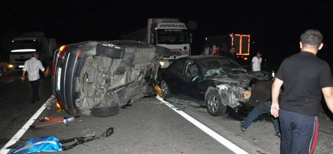 Afyonkarahisar'da Zincirleme Trafik Kazası: 6 Yaralı