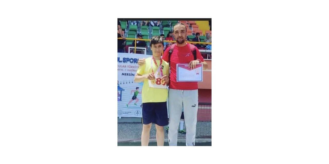 Muhammed Eren Uysal birinci oldu