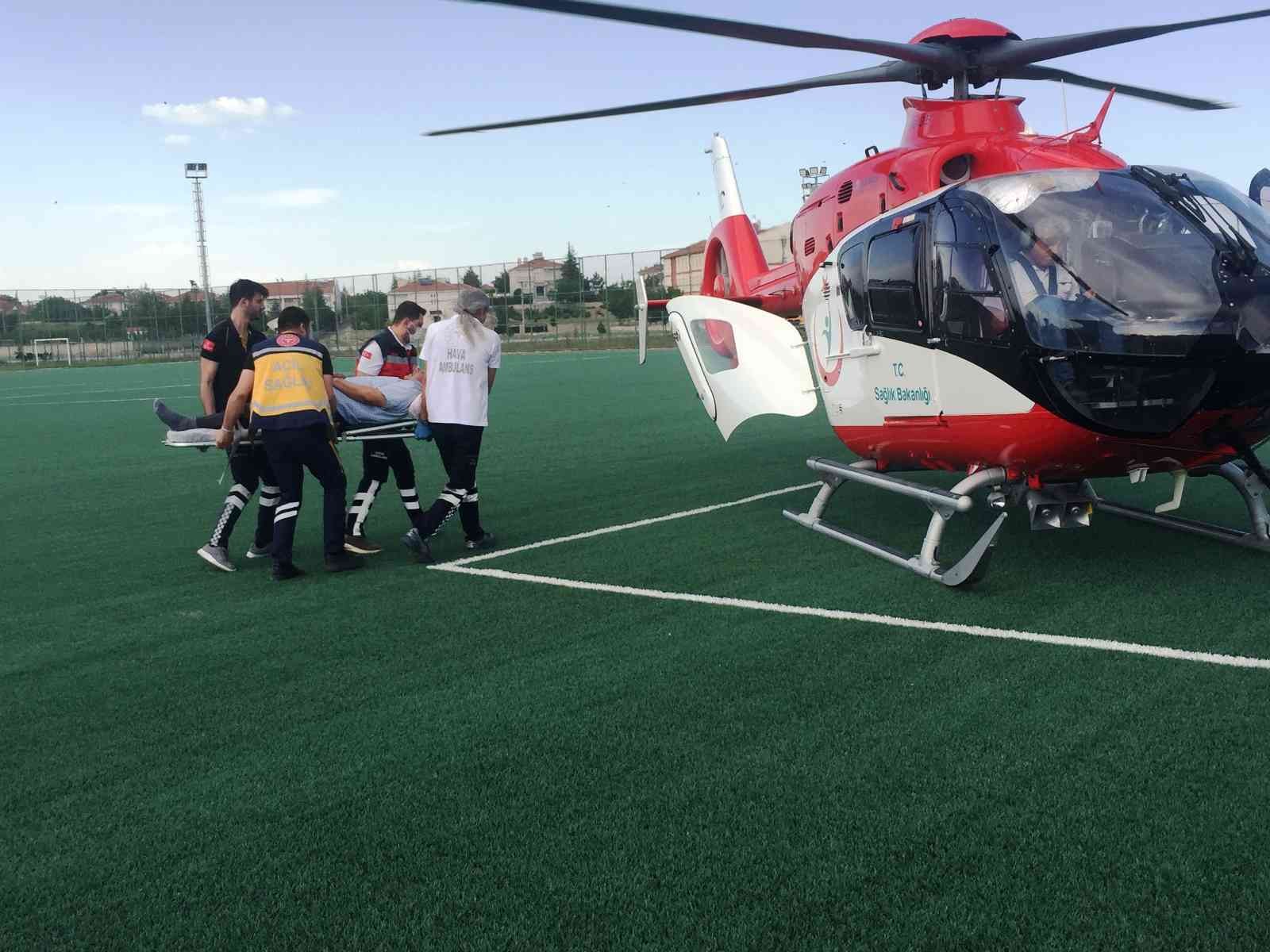 Kalp krizi geçiren hasta hava ambulansla nakledildi