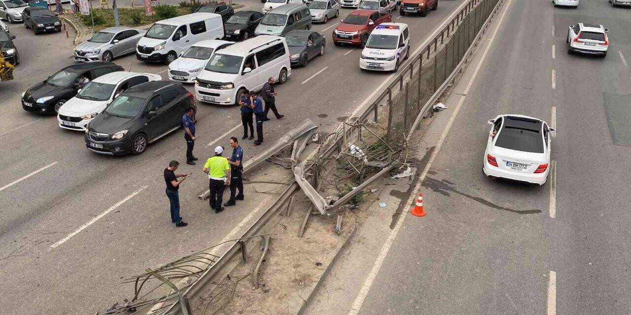 Çekmeköy Şile Otoyolunda kaza: 1’i ağır 3 yaralı