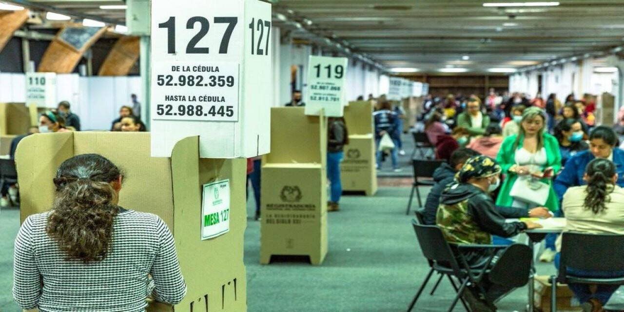 Kolombiya’da Devlet Başkanı seçimi ikinci tura kaldı