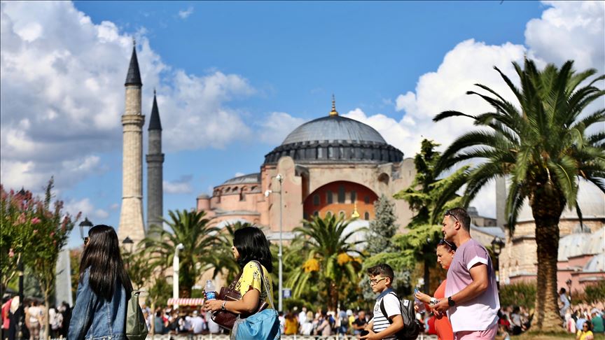 İstanbul'a  gelen turist sayısı yüzde 133 arttı
