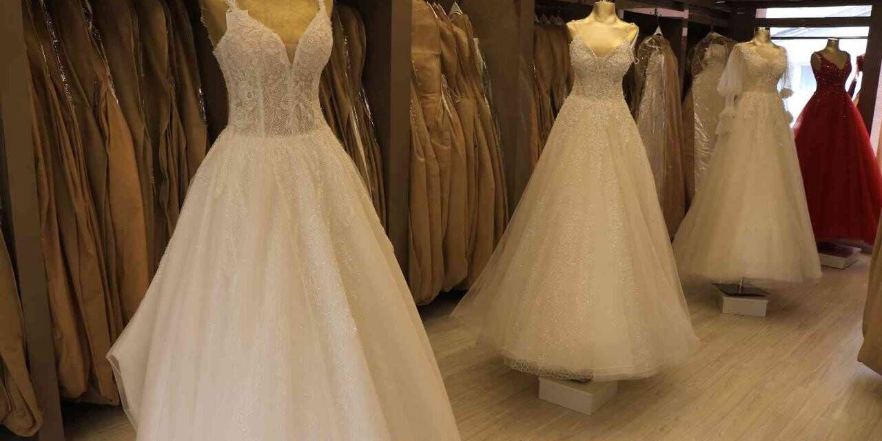 Gelinlikçilerde yoğun mesai başladı, taleplere yetişmeye çalışıyorlar