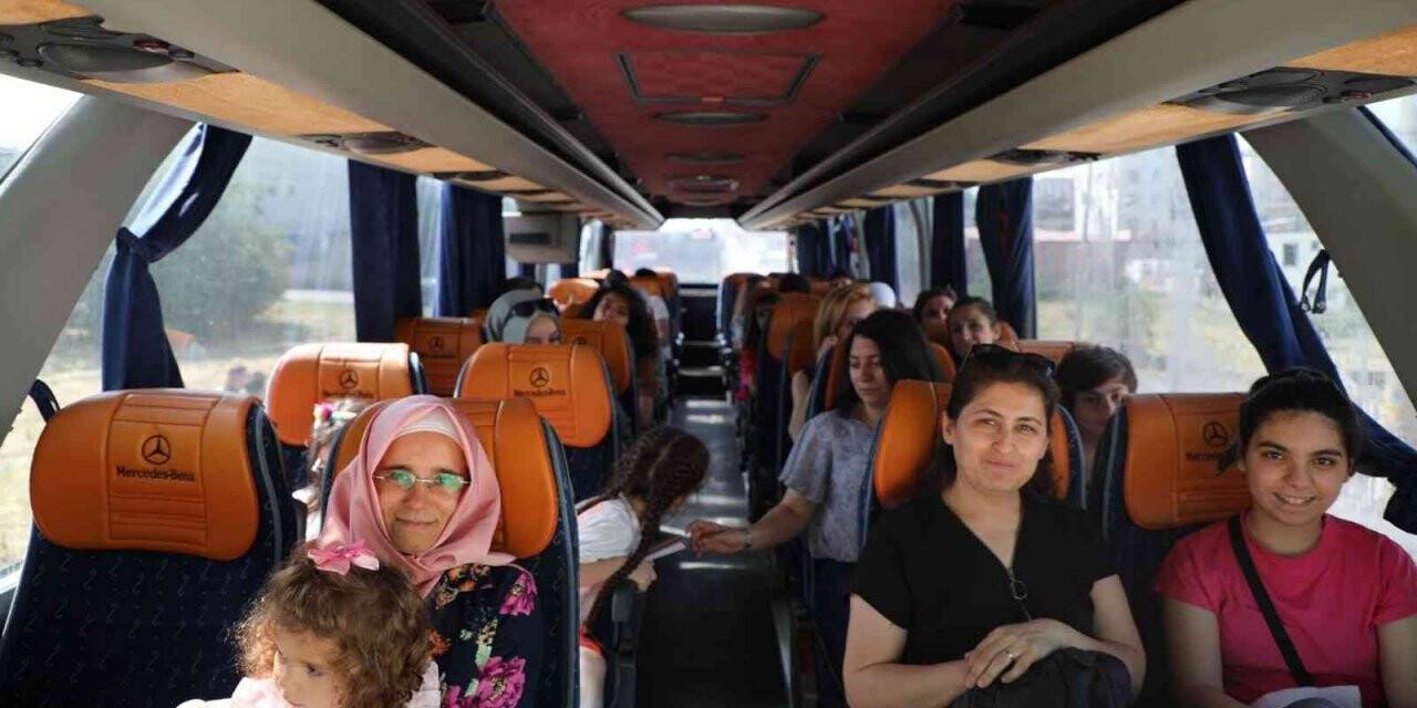 Dilovası Belediyesi’nden sınava girecek öğrencilere moral etkinliği