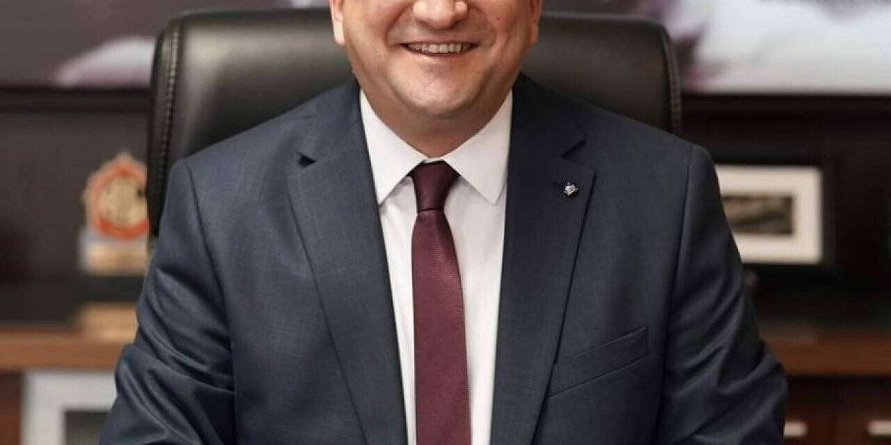 CHP’li belediye başkanına gözaltı