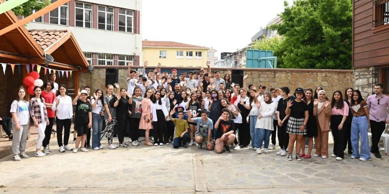 Bilgi Evi öğrencileri yılsonu etkinliğinde buluştu