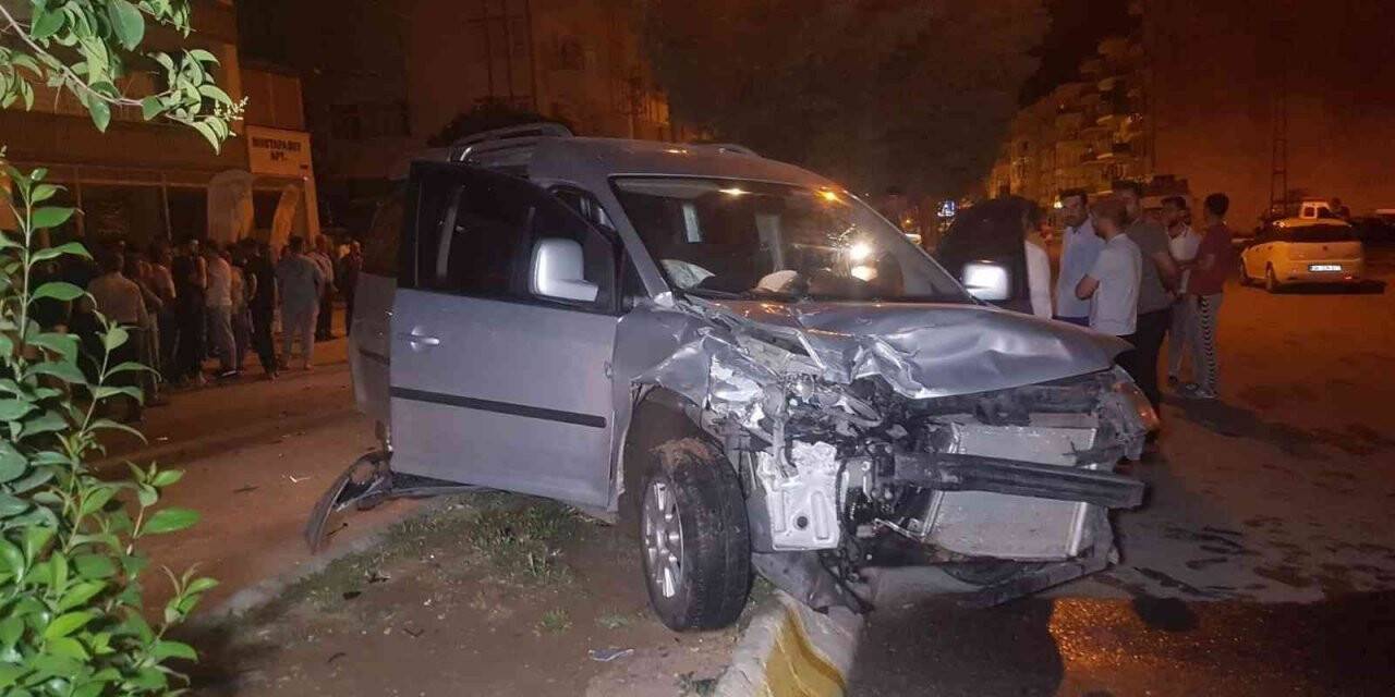 Alkollü sürücü ortalığı savaş alanına çevirdi