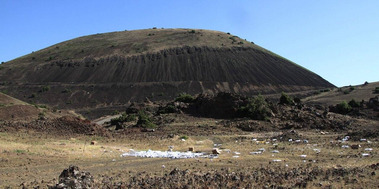 Jeopark alanında utandıran görüntü