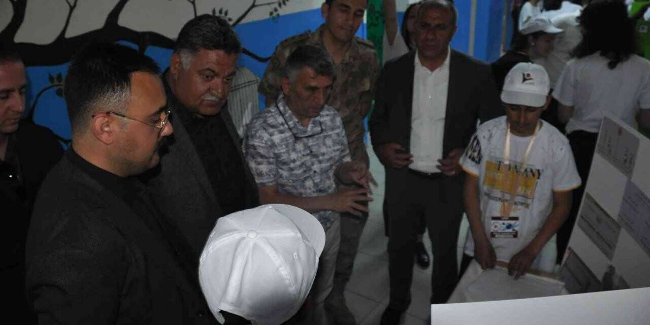 Bulanık’ta ‘Bilim Fuarı’ sergisi