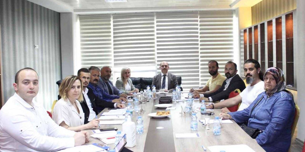 Kamuya hizmet veren müteahhitleri rahatlatan müjde