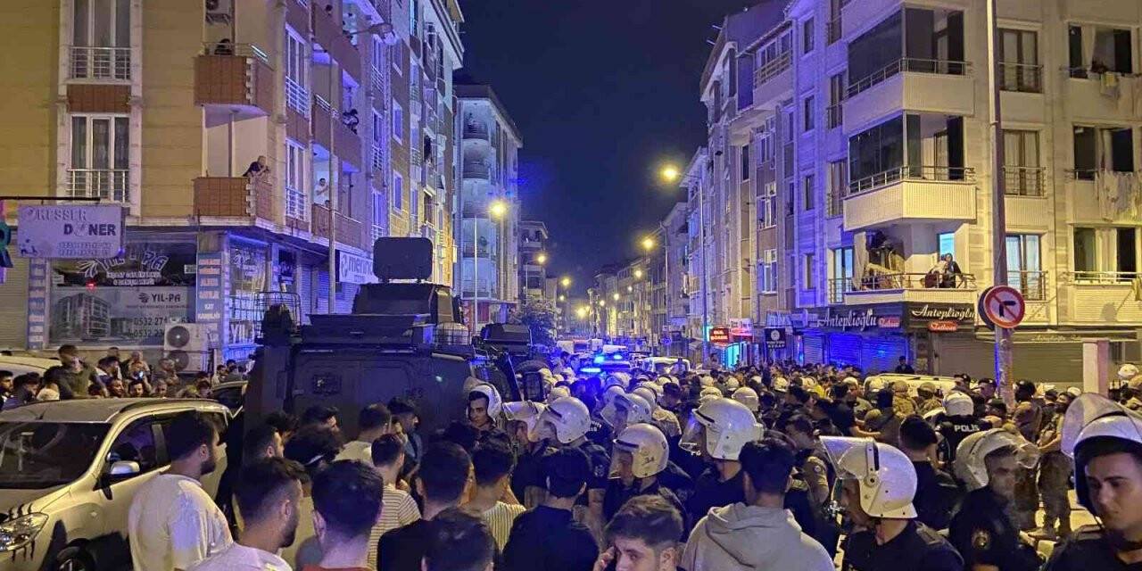 Esenyurt’ta ’taciz iddiası’ mahalleyi karıştırdı