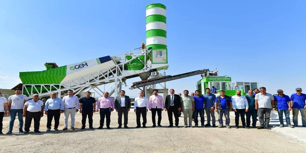 Yeşilyurt’ta ‘kilit parke taşı üretim tesisi’ hizmete girdi