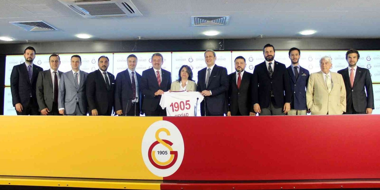 GSYİAD, Galatasaray Erkek Voleybol Takımı’na forma sponsoru oldu