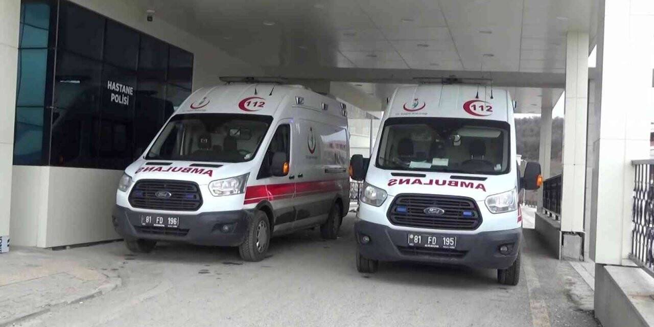 Yemekten sonra rahatsızlanan 3’ü çocuk 4 kişi hastaneye kaldırıldı