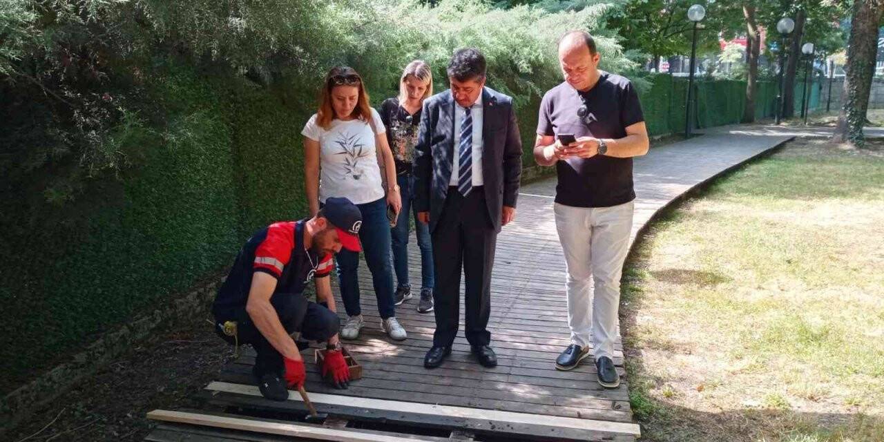 Çocuklar oynasın diye Kent Park’ta onarım başladı