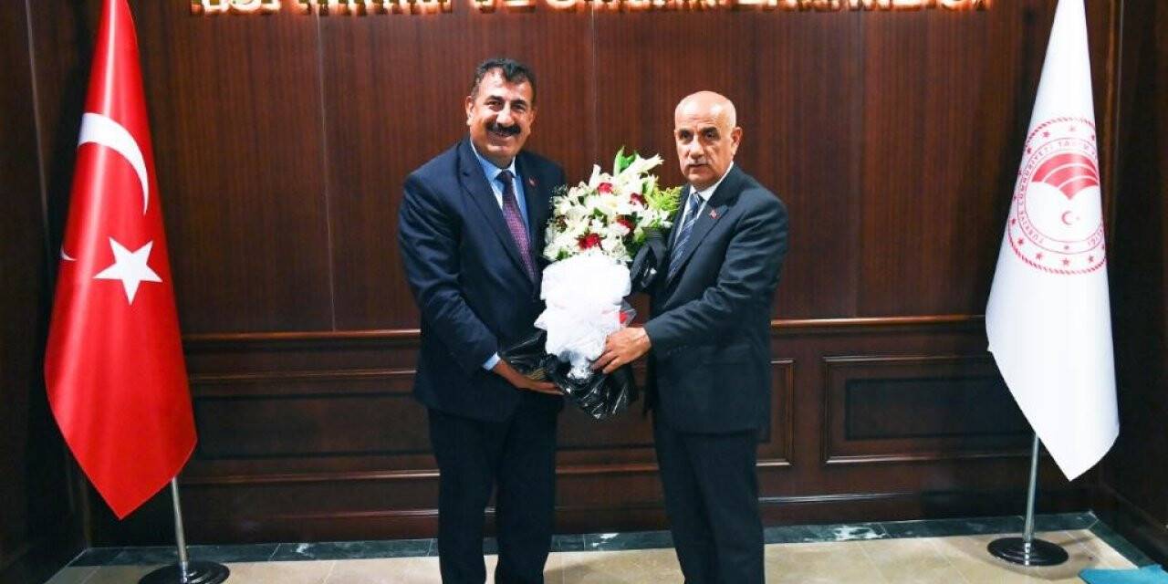Bakan Kirişci, TÜDKİYEB heyetini kabul etti