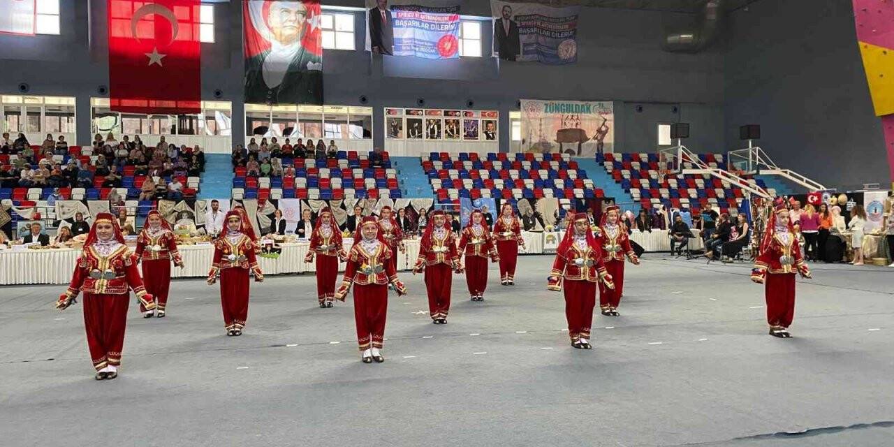 Hayat Boyu Öğrenme Haftası’nda eserlerini sergilediler