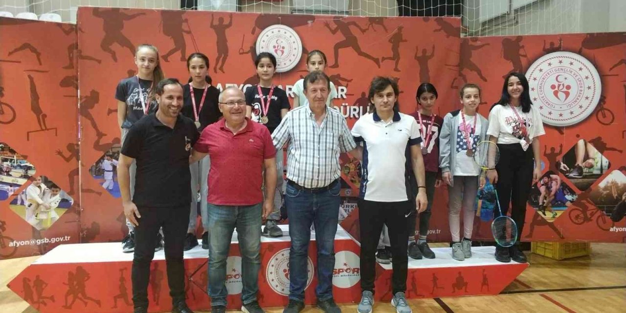 Badminton Mahalli Müsabakaları tamamlandı