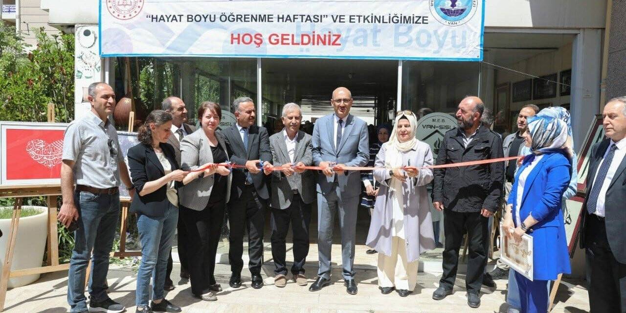 İpekyolu’nda yılsonu sergisi