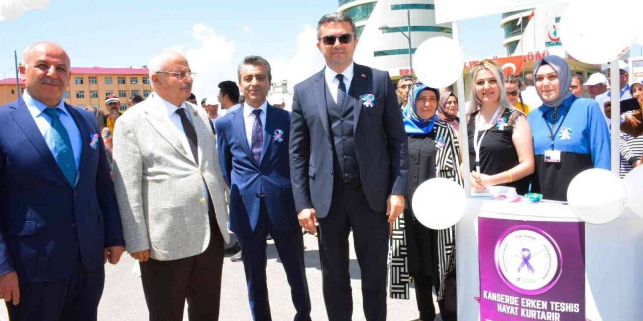 Erzurum’da “Tableti, telefonu bırak doğaya bak” temalı fidan dikme etkinliği