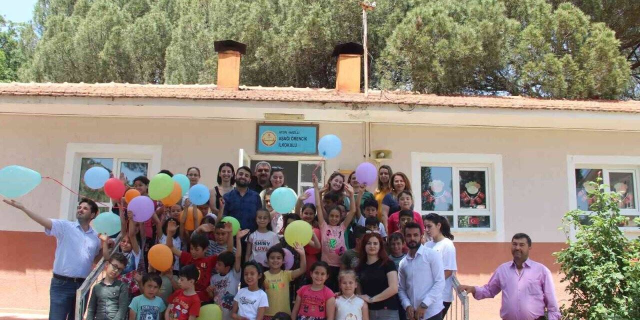 ADÜ’lü öğrencilerden köy okullarına anlamlı destek