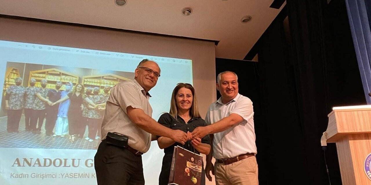 Kuyucak’ta sektör-öğrenci buluşması yapıldı