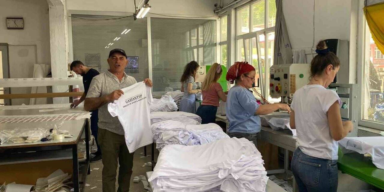 Pandemiye rağmen altı ülkeye sipariş yetiştiriyorlar