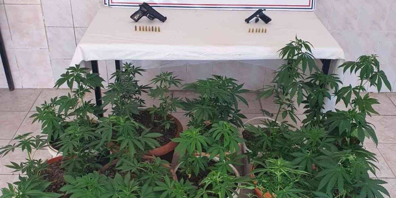 Uyuşturucu ve silah ele geçirildi