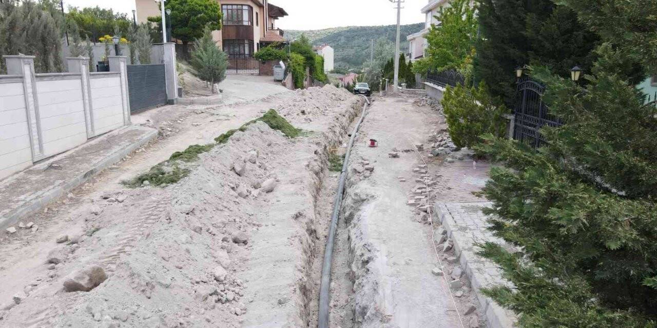 Nevşehir’de mahallelerinde içme suyu ana hattı yenileniyor