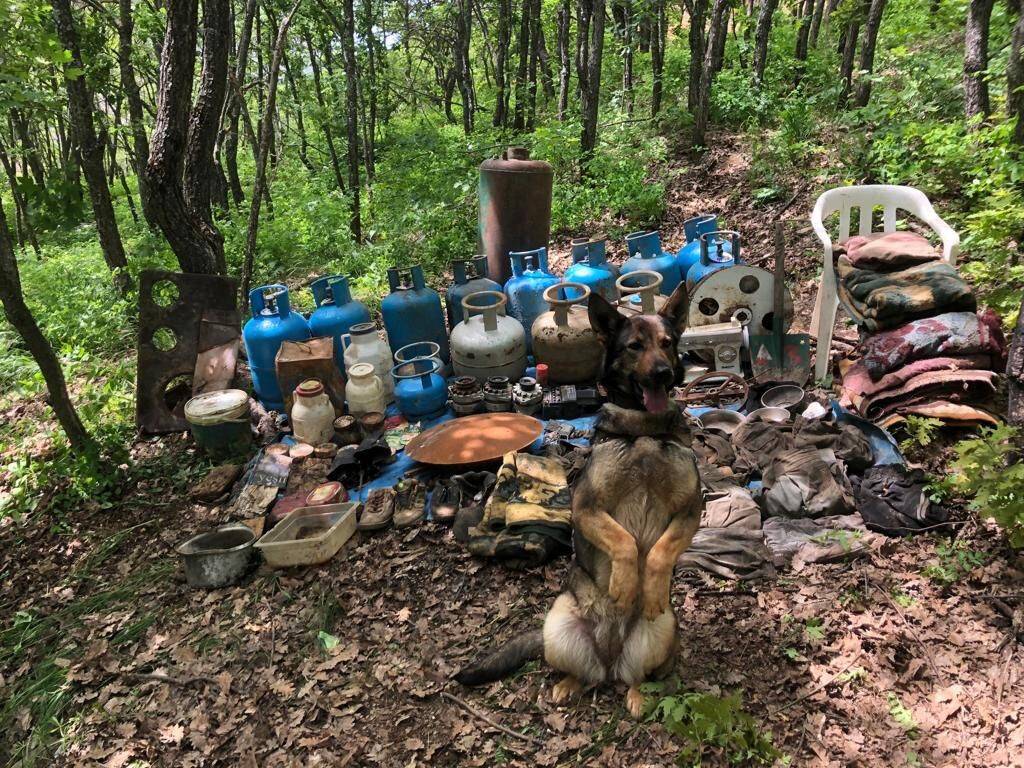 Tunceli’de Eren-Abluka7 operasyonunda silah ve yaşam malzemesi ele geçirildi