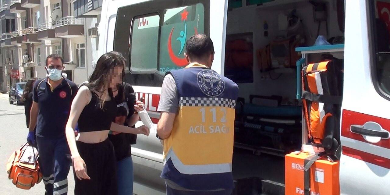 Sınavdan çıkan öğrenci heyecandan bayıldı