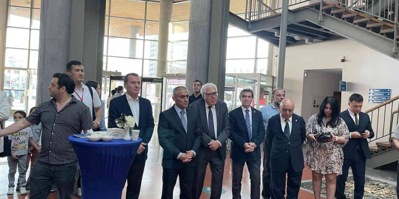 Zeytinburnu’nda “Türk Dünyası Öykü Festivali” başladı