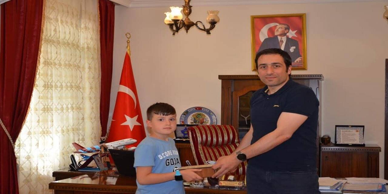 Öğrencilerden Ertuğrul dedelerine kutsal görev