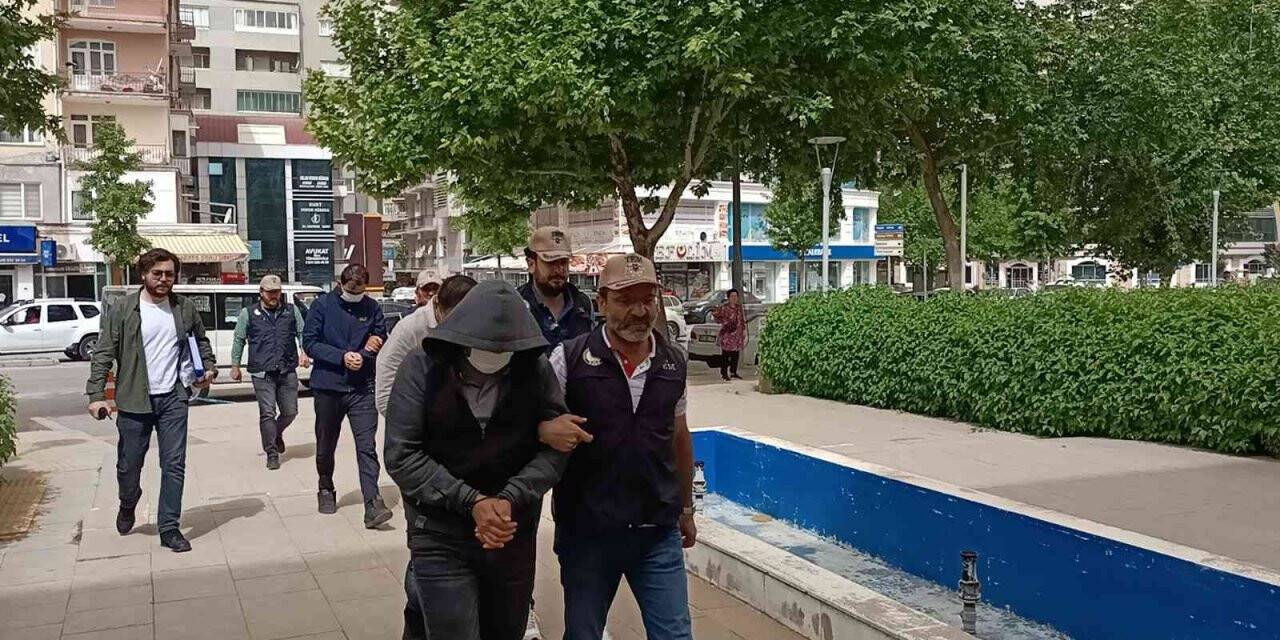 Kırşehir TEM Polisinden ankesör telefon operasyonu