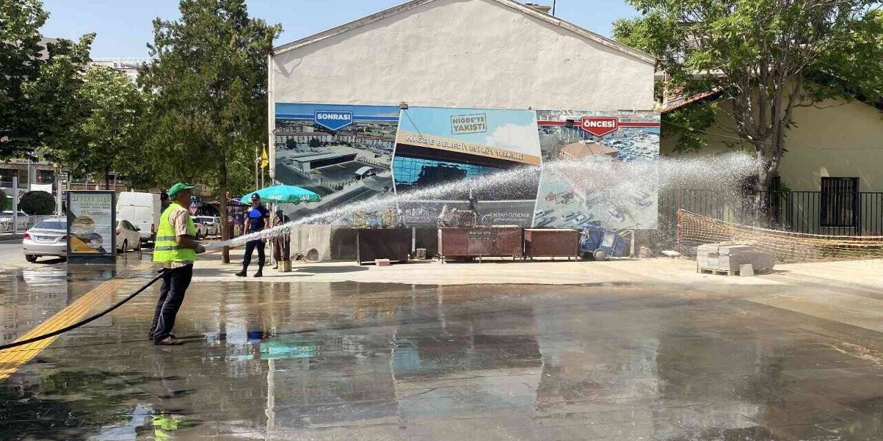 Niğde’de toz yağdı