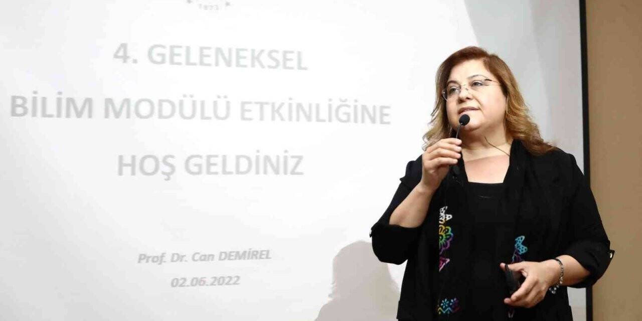 GAÜN Tıp Fakültesi öğrencilerinin bilimsel çalışmaları sergilendi