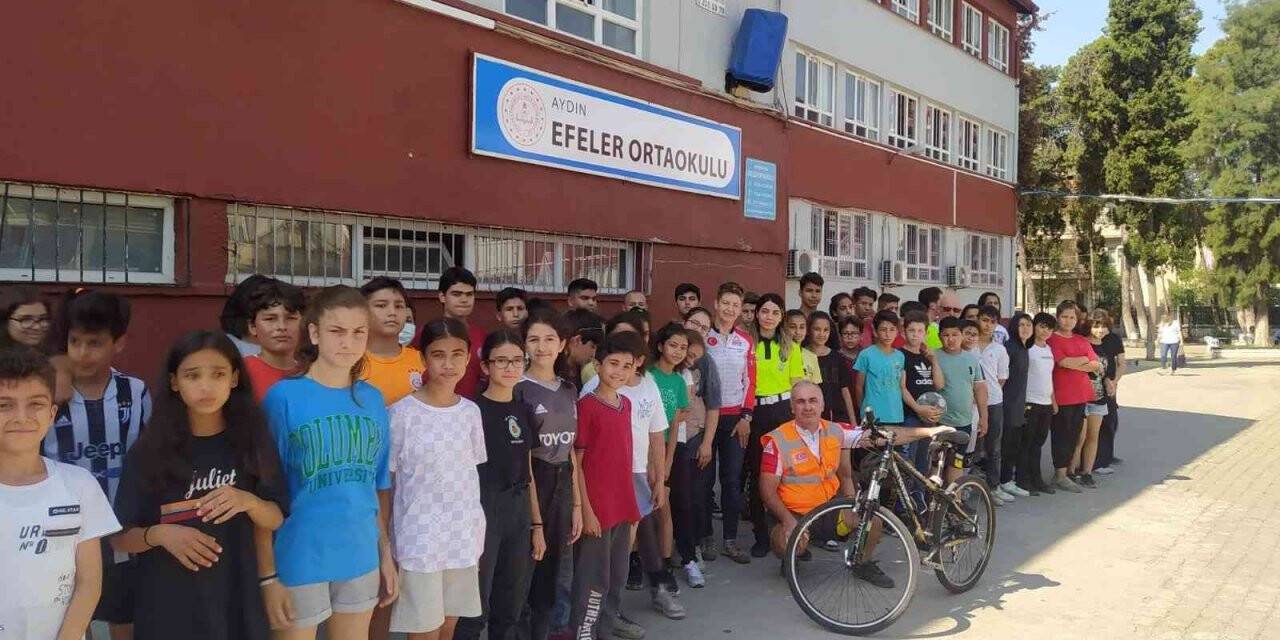 Aydın’da öğrencilere güvenli bisiklet kullanımı eğitimi