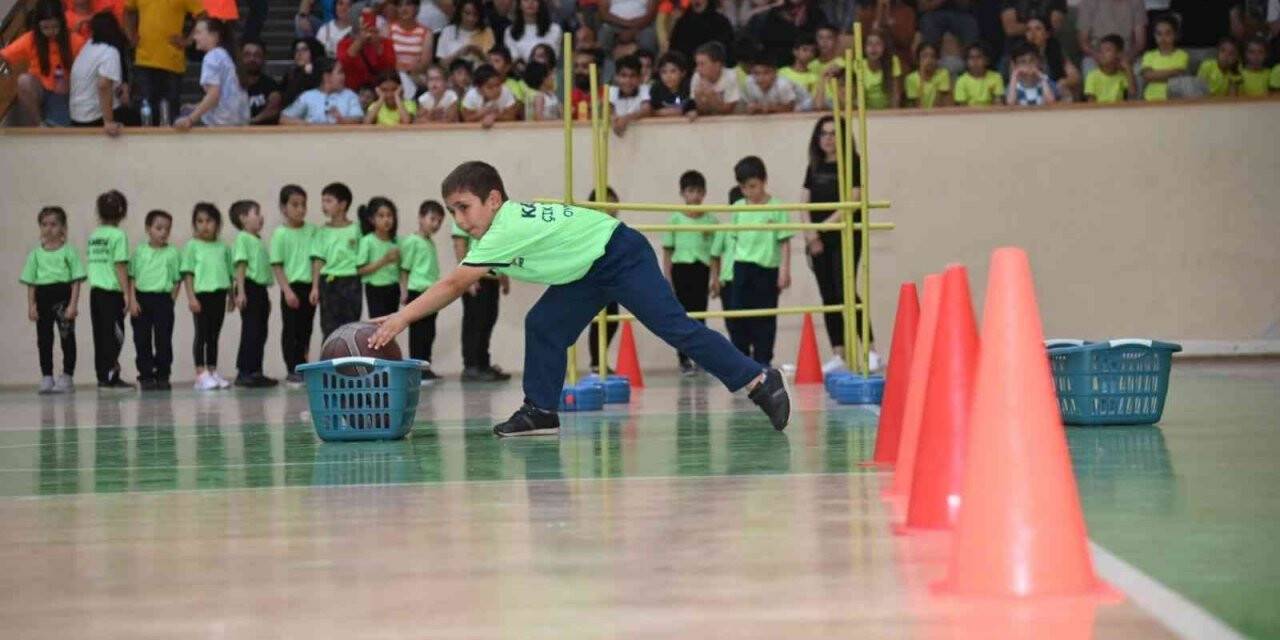 Karesi’de çocuk oyunları şenliği yapıldı