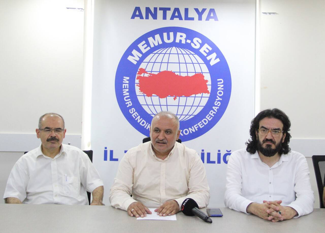 O olayda 3 öğrenciye örgün eğitim dışı cezası verildi